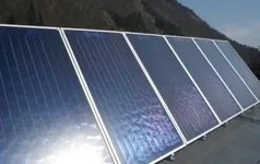Слънчев колектор с алуминиева вана